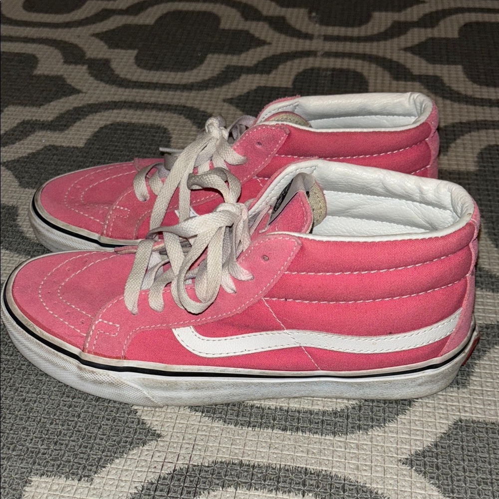 Vans Woman’s Pink High-Top Sneakers